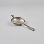 501225 Tea-strainer